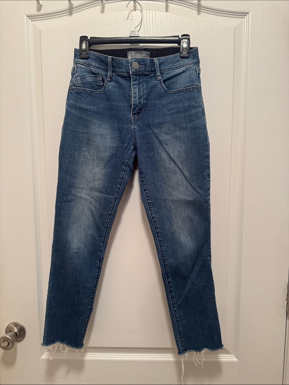Wit & Wisdom Dark Wash High-Rise Cropped Jeans - Women’s Size 2P